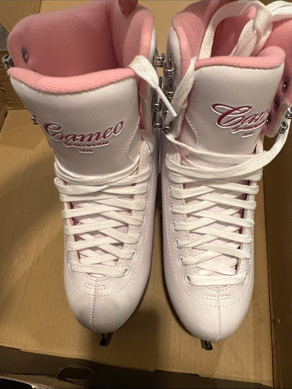 Cameo White and Pink Women's Winter Figure Skates